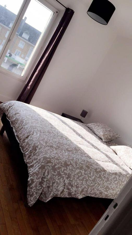 Appartement 1Er Etage Carignan Екстериор снимка